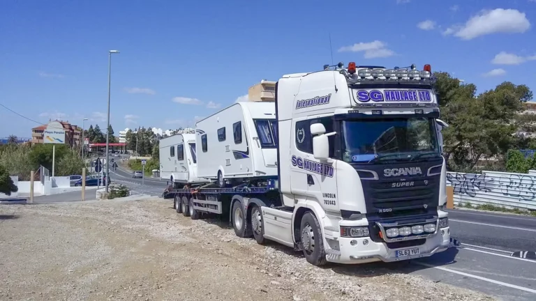 caravan transport